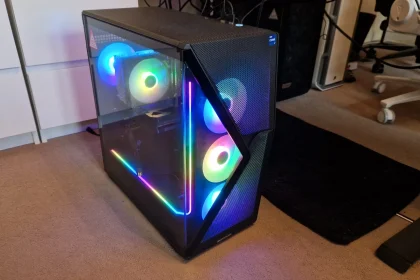 iBUYPOWER Slate Mesh SMI7N5701 Review desktop placed on the floor