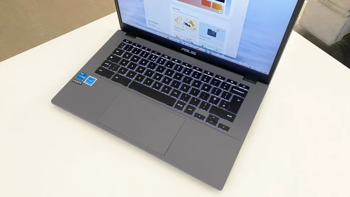 Asus Chromebook Plus CX34 (CX3402CBA-DH386-WH) laptop